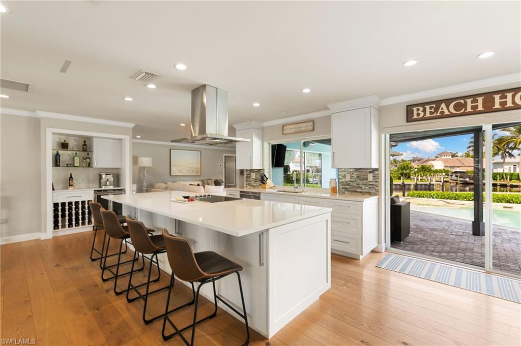 ROYAL HARBOR - Residential