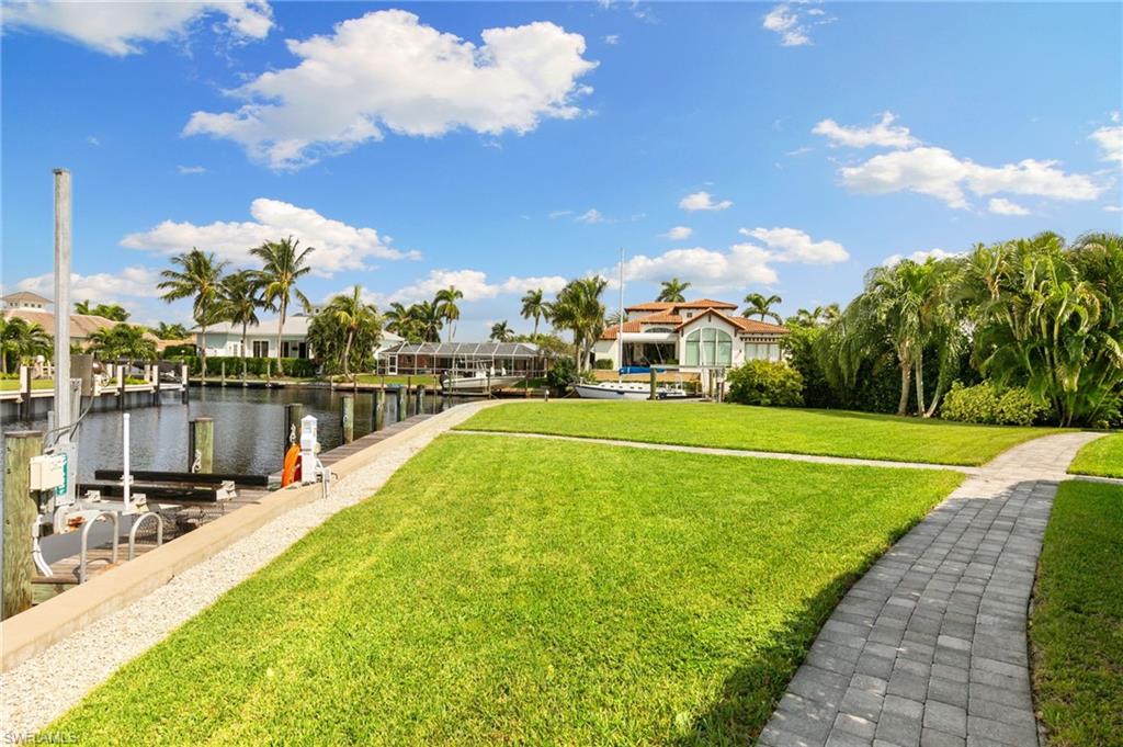 ROYAL HARBOR - Residential