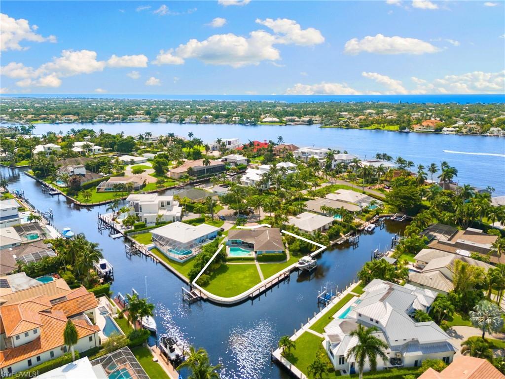 ROYAL HARBOR - Residential