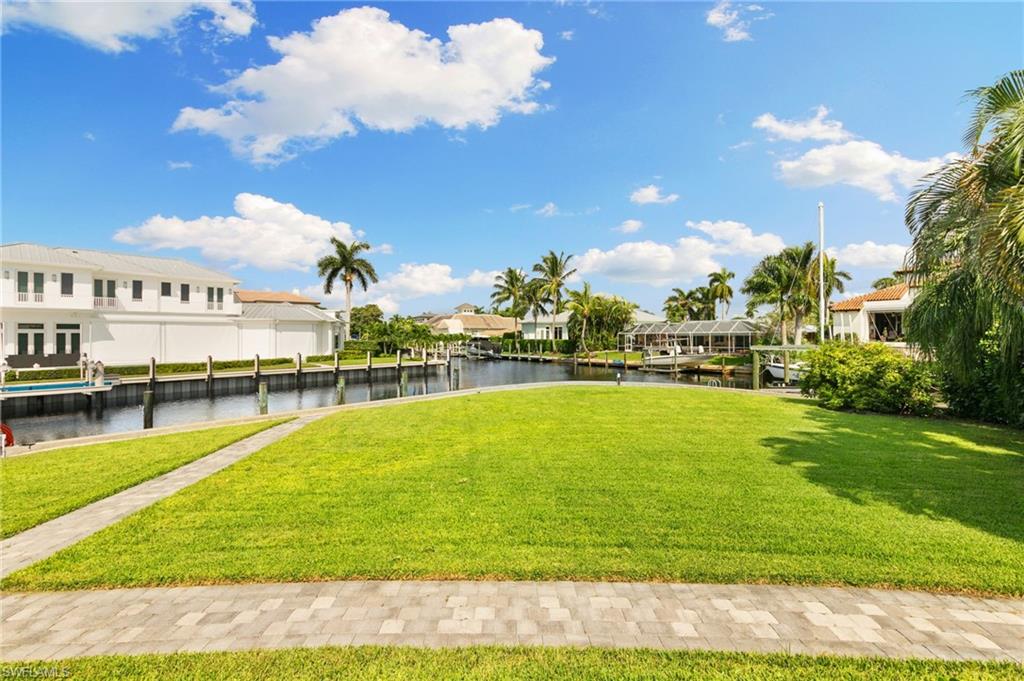 ROYAL HARBOR - Residential