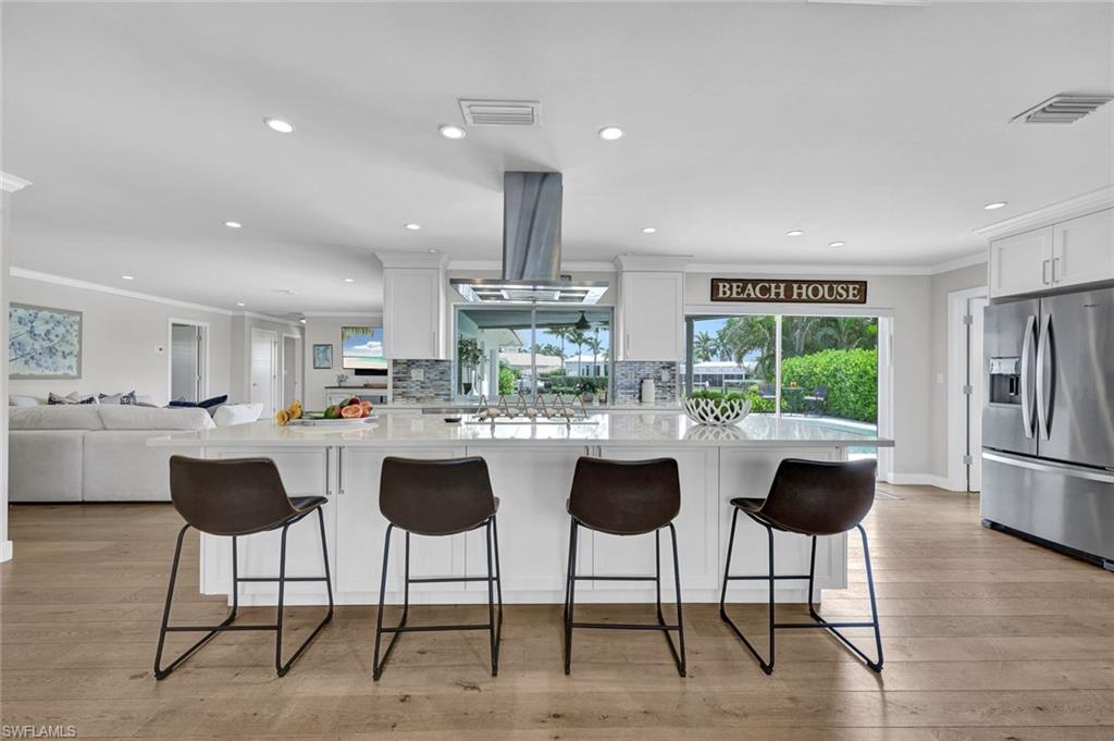 ROYAL HARBOR - Residential