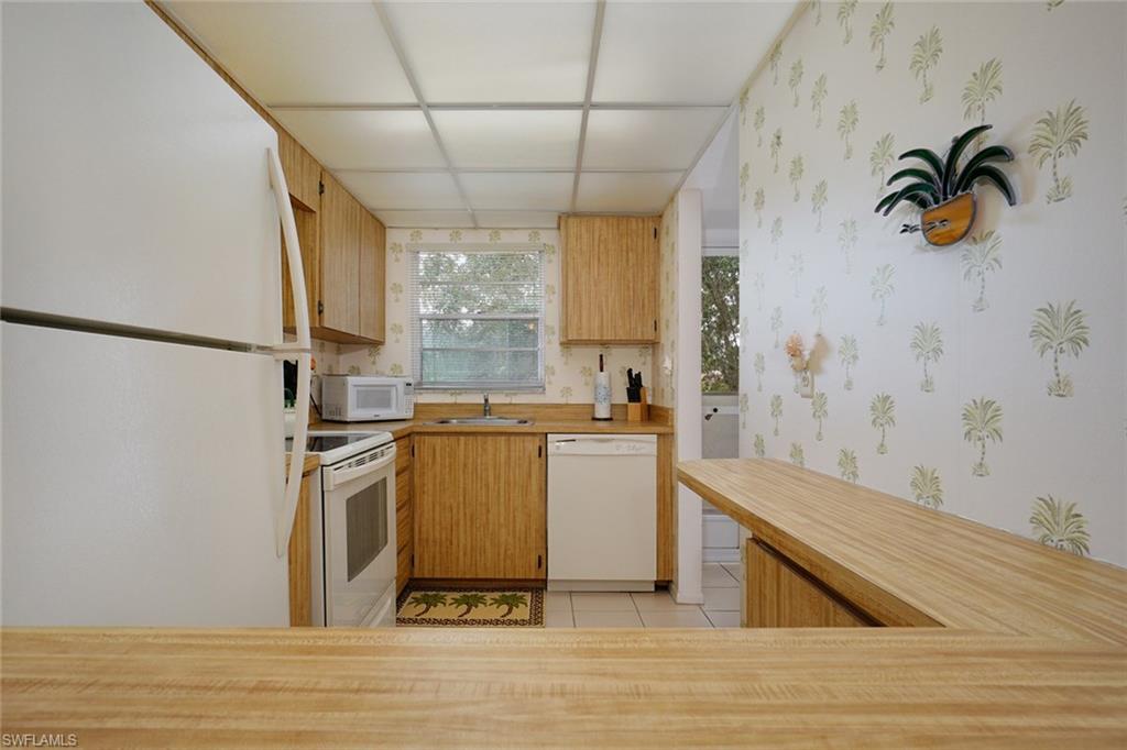 FOREST LAKES GOLF AND TENNIS CLUB - Residential