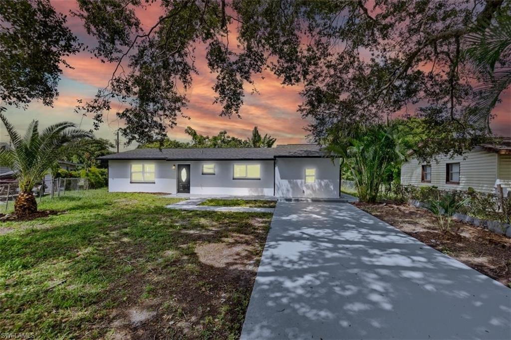 CHARLESTON PARK - Residential Lease