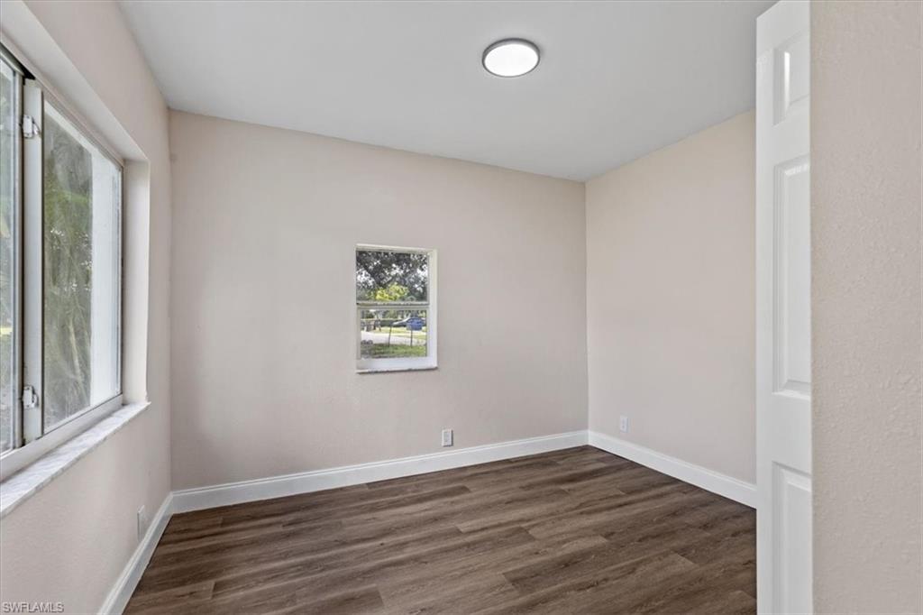 CHARLESTON PARK - Residential Lease