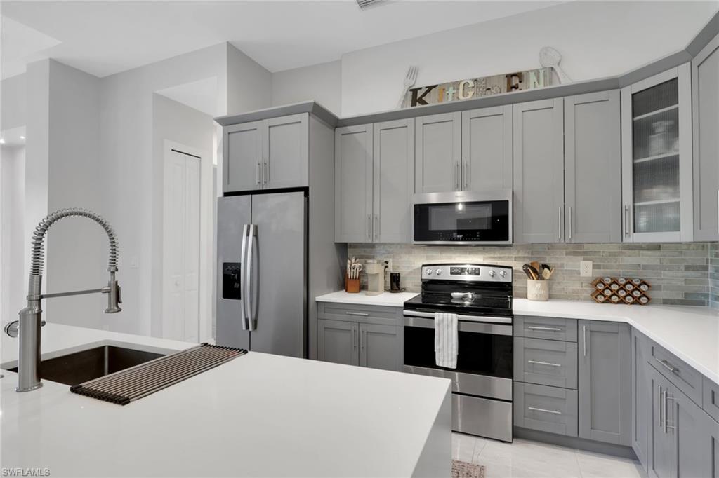 ACREAGE HEADER - Residential