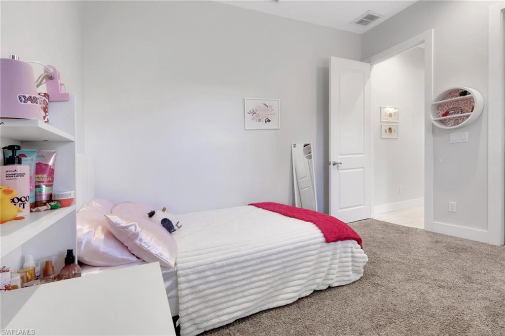 ACREAGE HEADER - Residential
