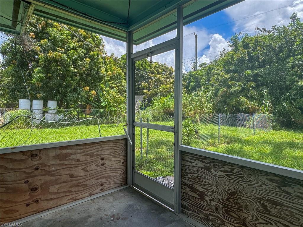 SUNRISE VILLAS - Residential Lease