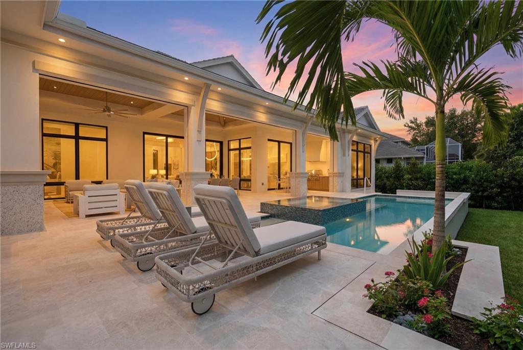 PARK SHORE - Residential