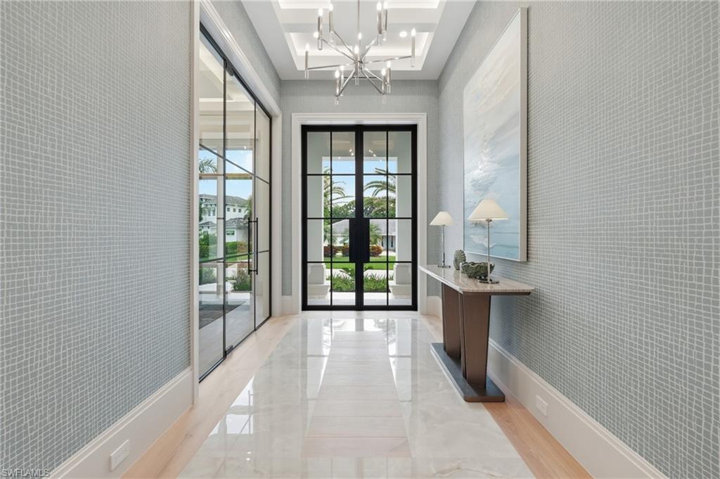 PARK SHORE - Residential