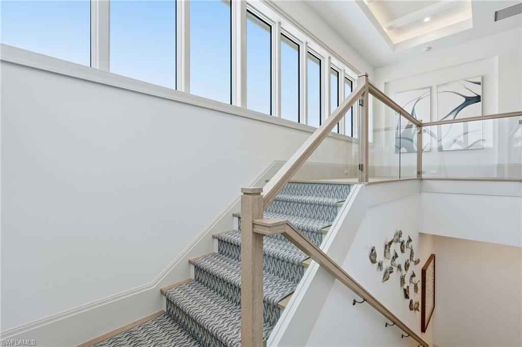 PARK SHORE - Residential