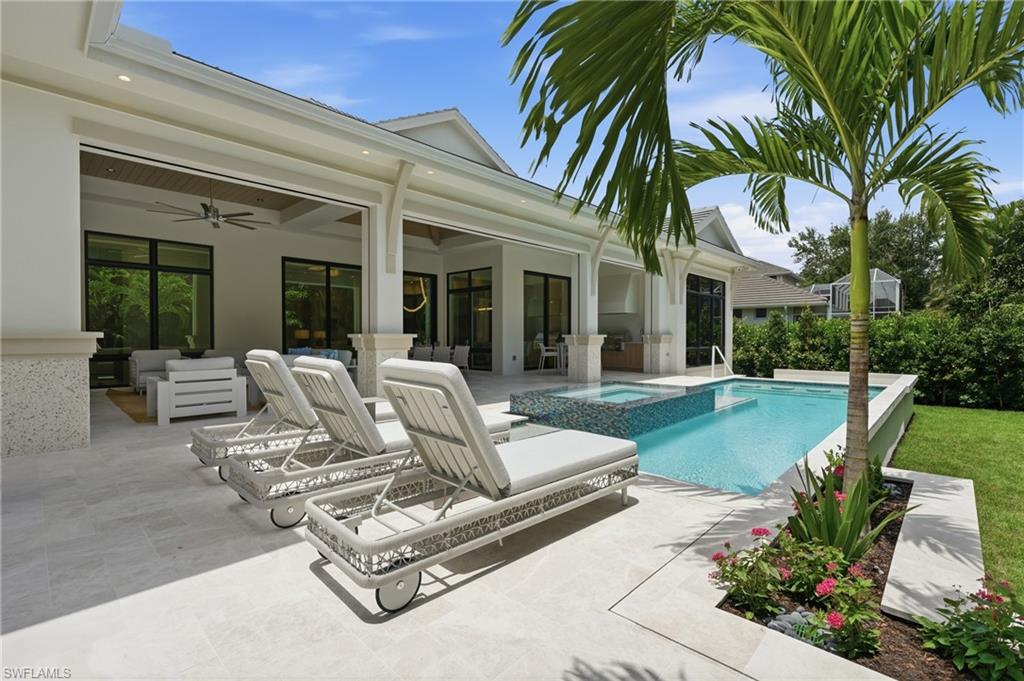PARK SHORE - Residential