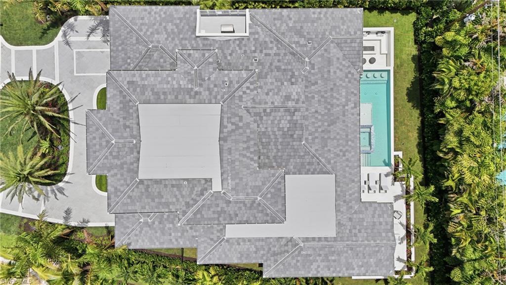 PARK SHORE - Residential