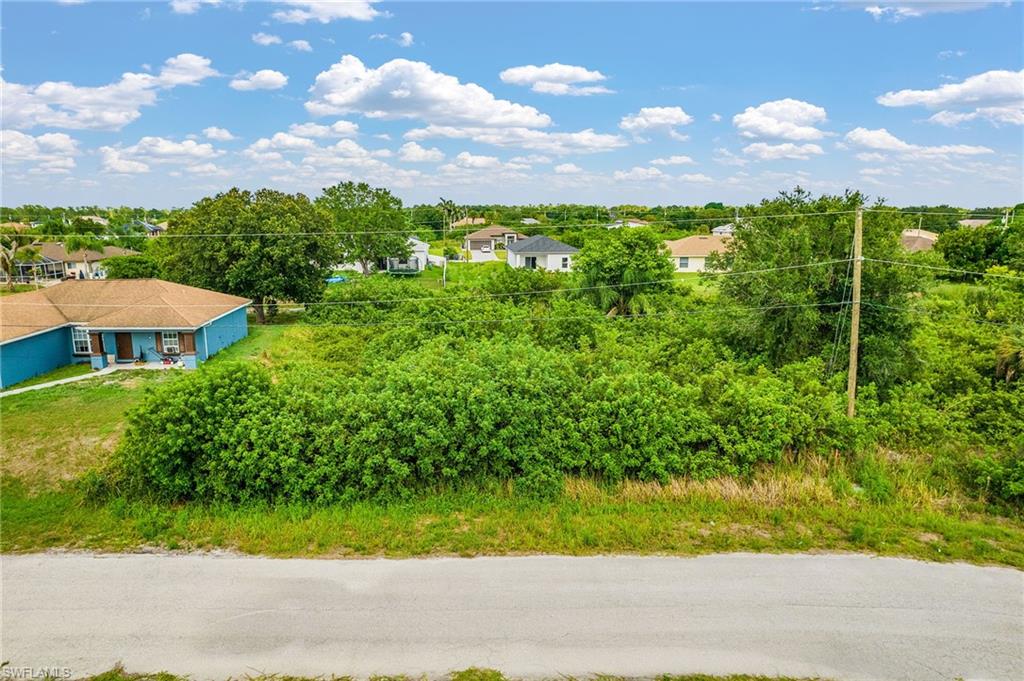 LEHIGH ACRES - Land