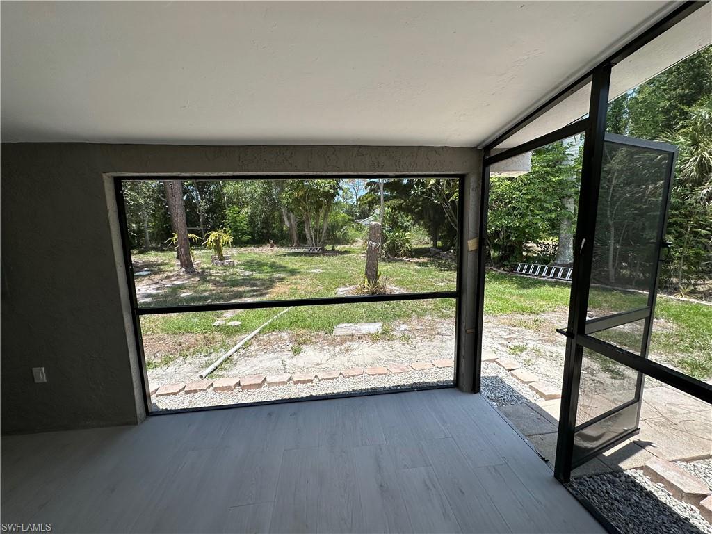 SAN CARLOS PARK - Residential Lease