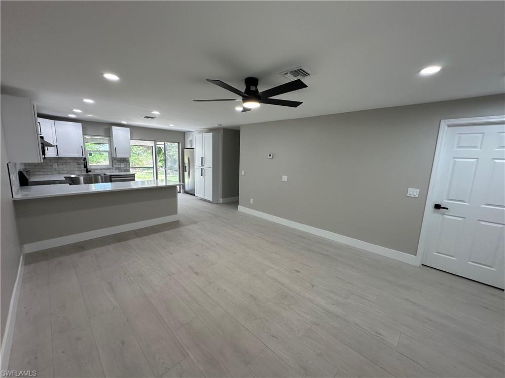 SAN CARLOS PARK - Residential Lease