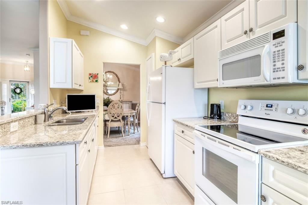 OAKHURST - Residential Lease