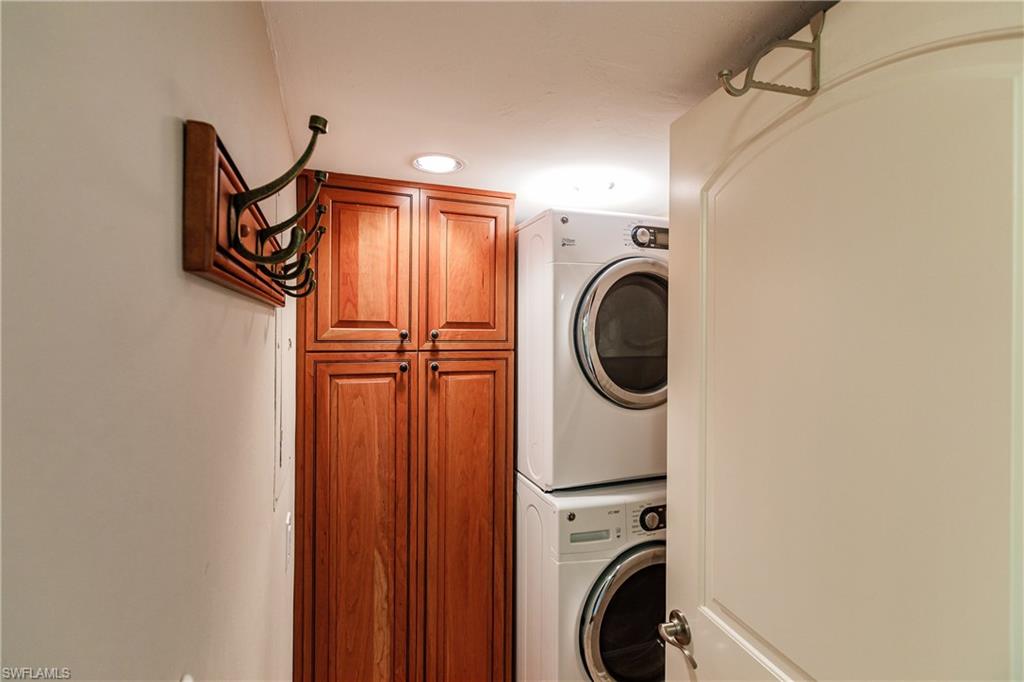 CASA BONITA II - Residential