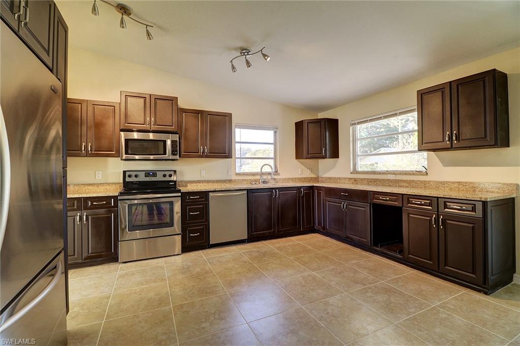 Fort Myers Villas - Residential