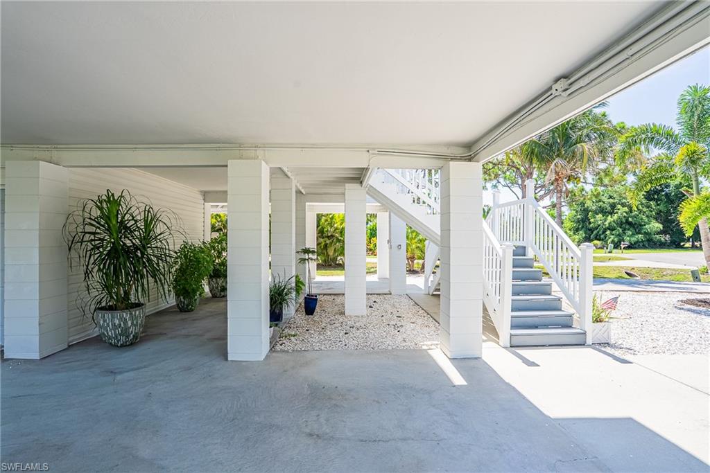 NESTING OF PINE ISLAND - Residential