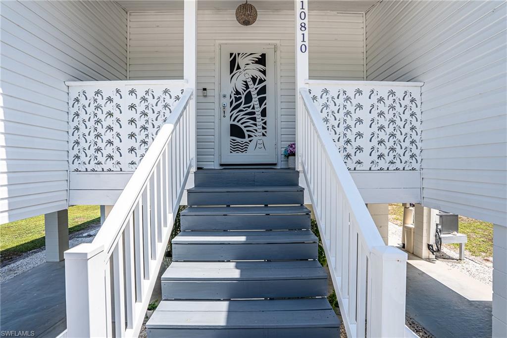 NESTING OF PINE ISLAND - Residential