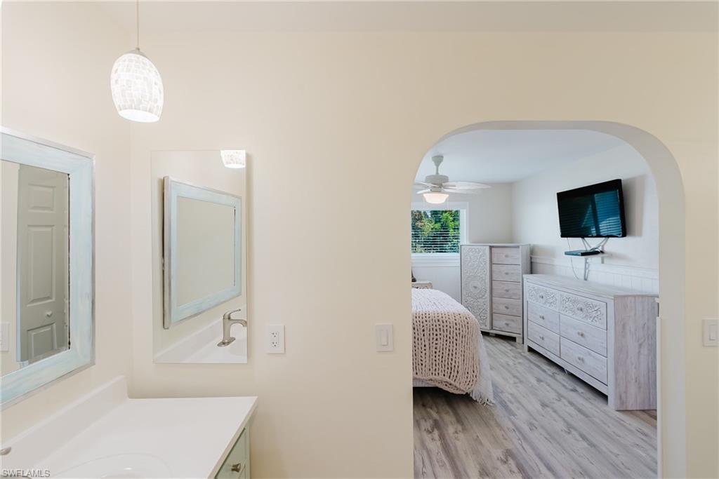 NESTING OF PINE ISLAND - Residential