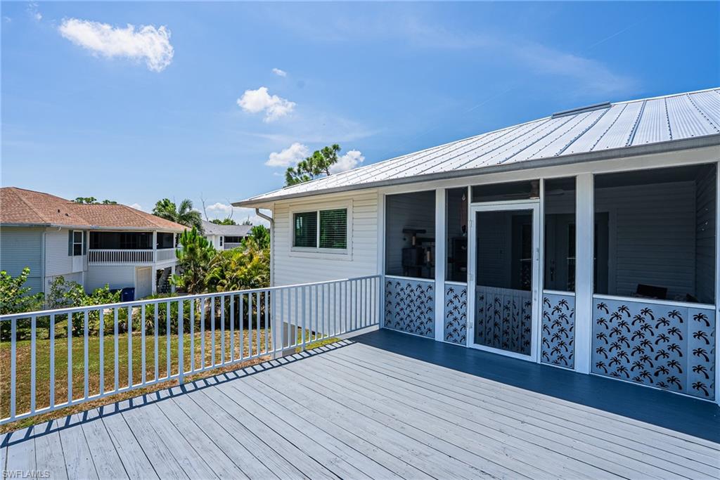 NESTING OF PINE ISLAND - Residential