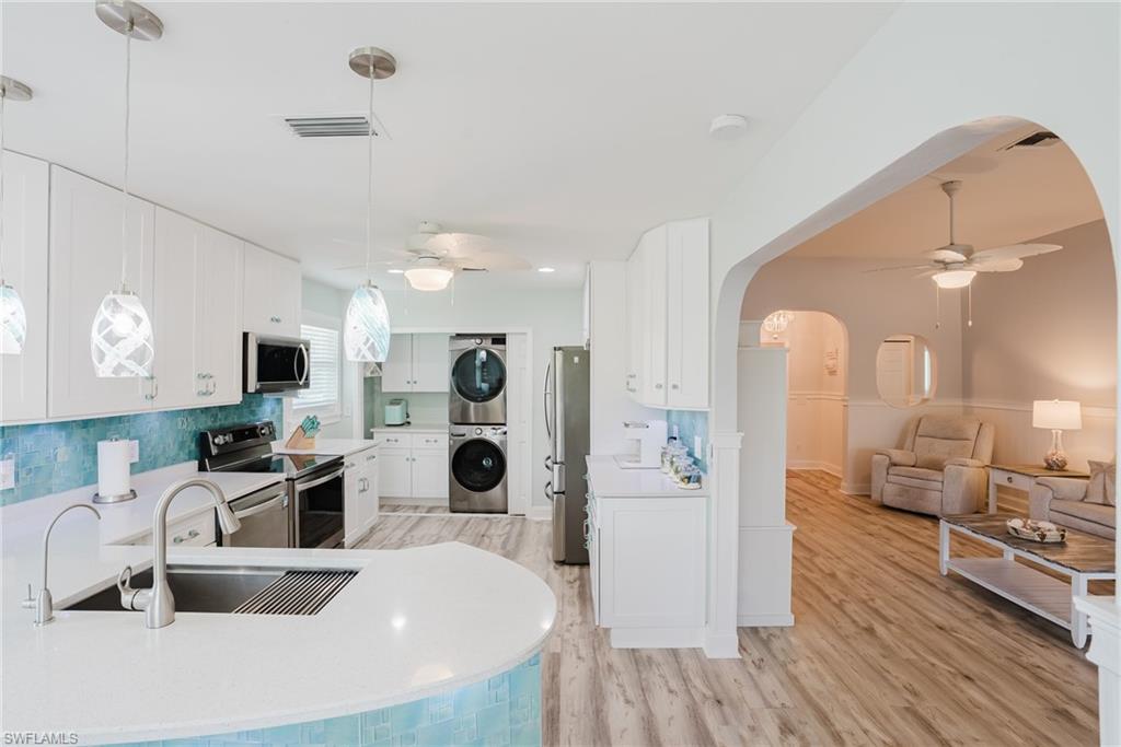 NESTING OF PINE ISLAND - Residential