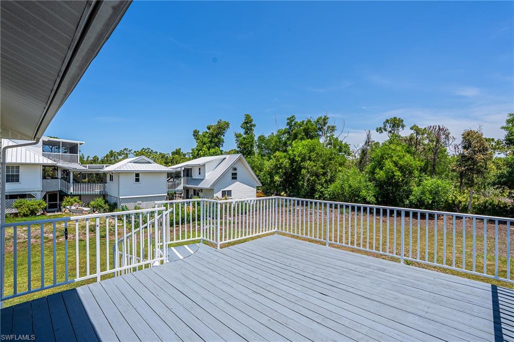 NESTING OF PINE ISLAND - Residential
