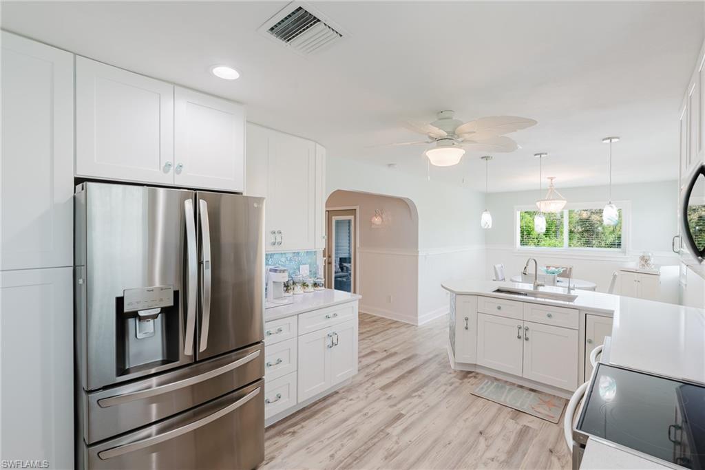 NESTING OF PINE ISLAND - Residential