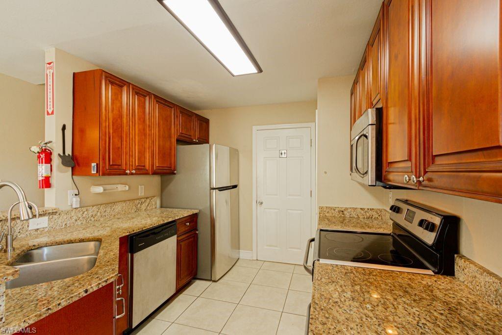 SILVERADO EAST - Residential