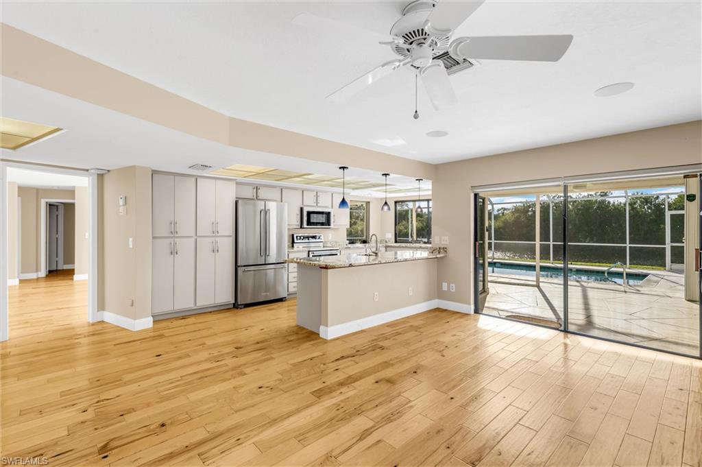 WHISKEY CREEK - Residential