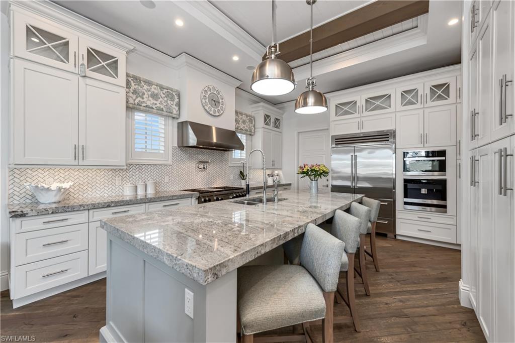 ROYAL HARBOR - Residential