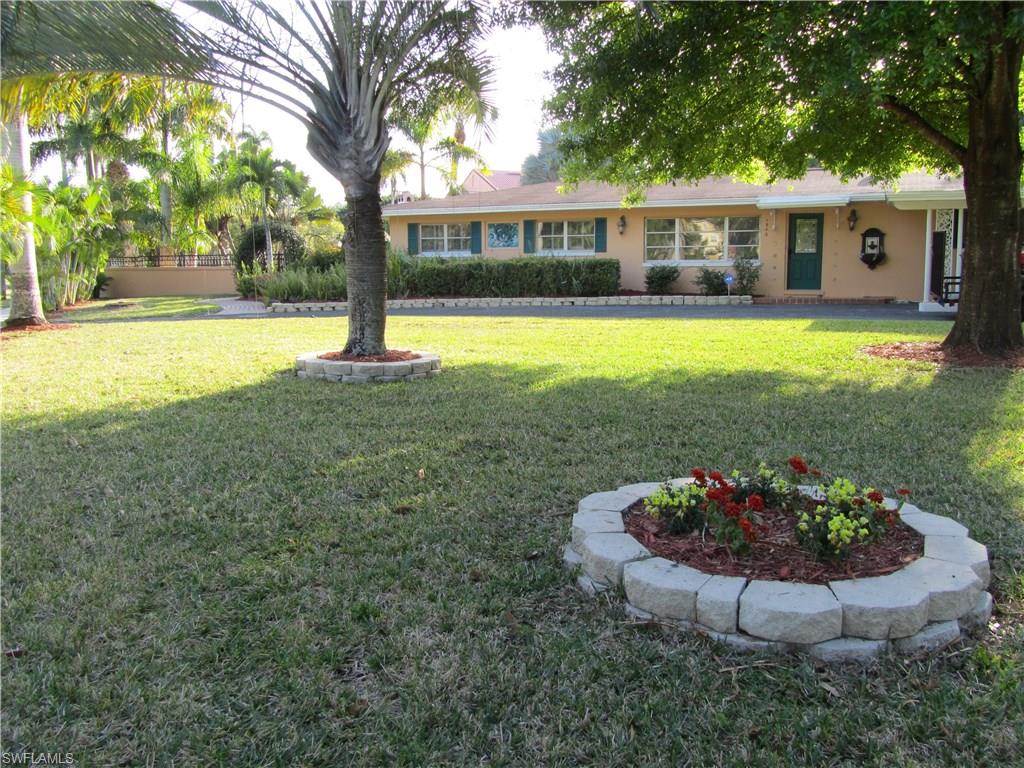 YORK MANOR - Residential