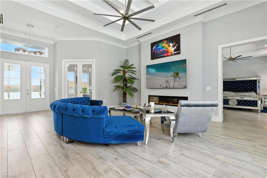 MARCO ISLAND - Residential