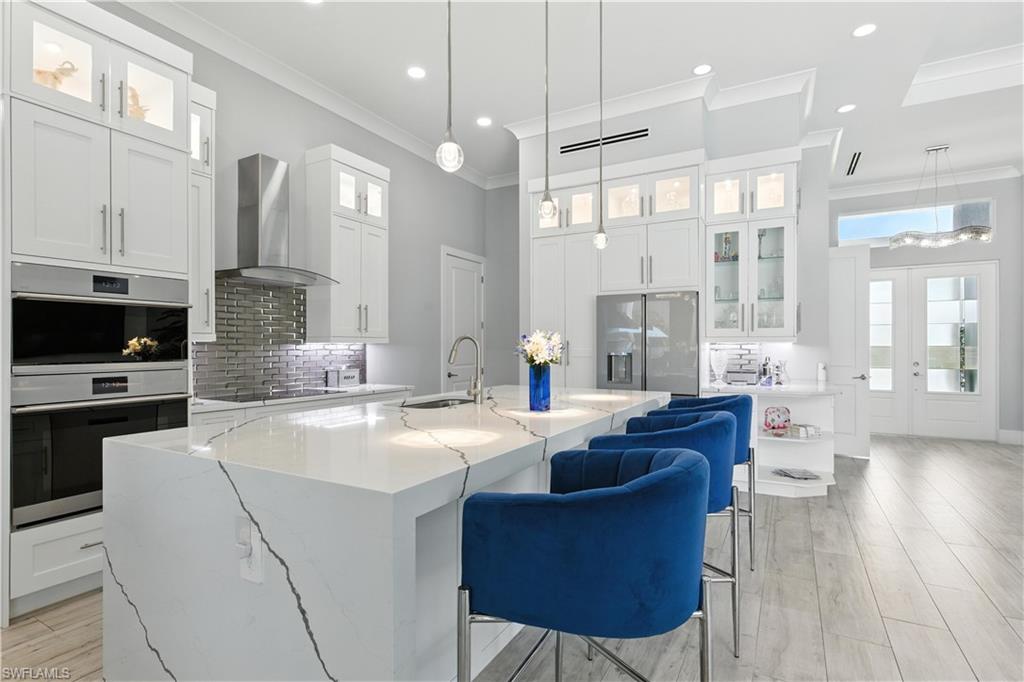 MARCO ISLAND - Residential