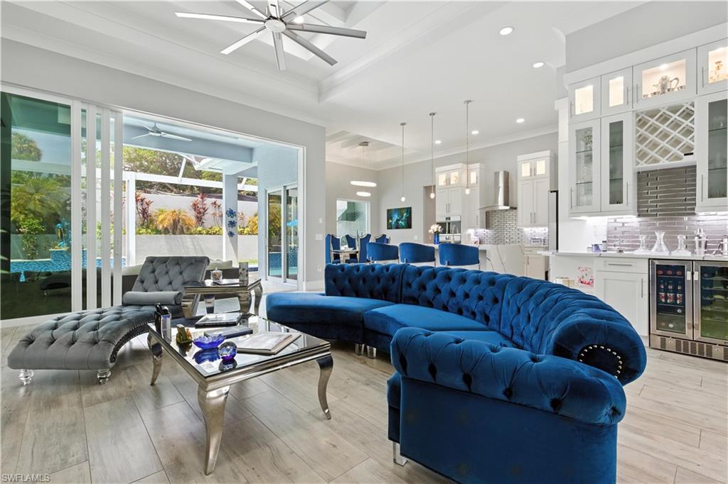MARCO ISLAND - Residential
