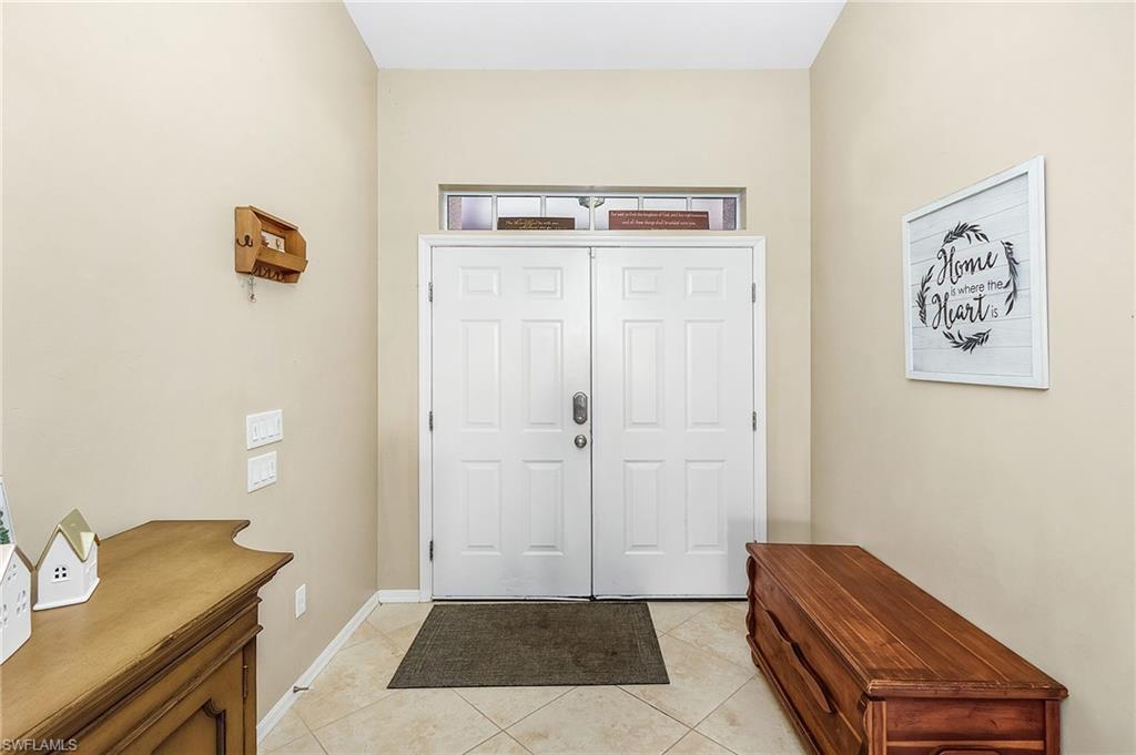 MIRROR LAKES - Residential