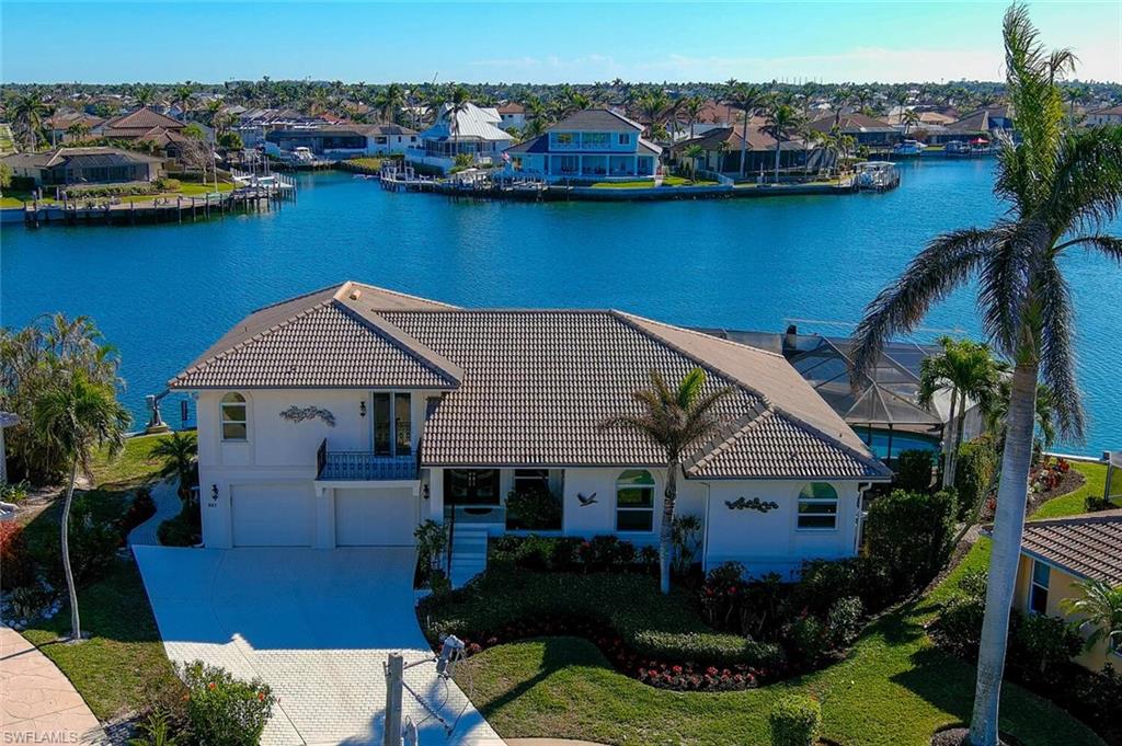 MARCO BEACH - Residential