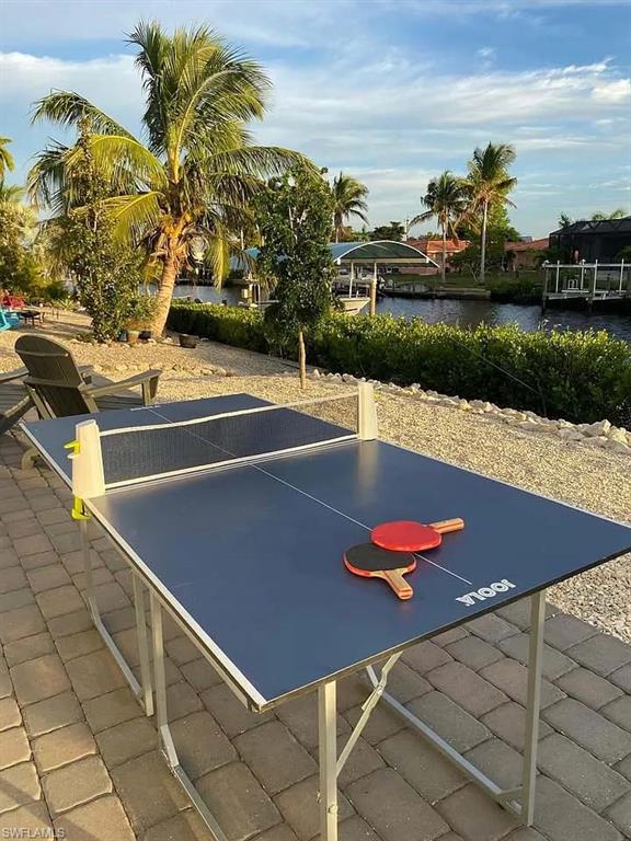 CHARLOTTE SHORES - Residential Lease