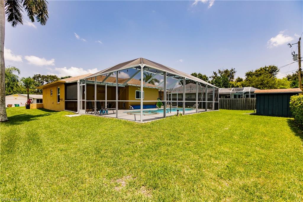 CAPE CORAL - Residential