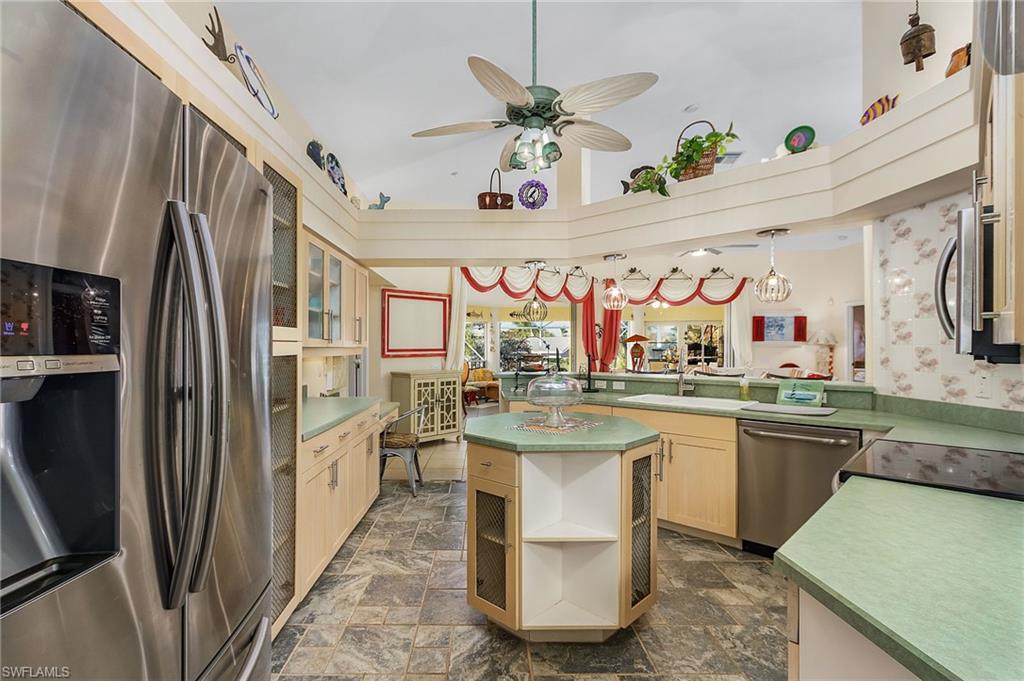 BAYVIEW ACRES - Residential