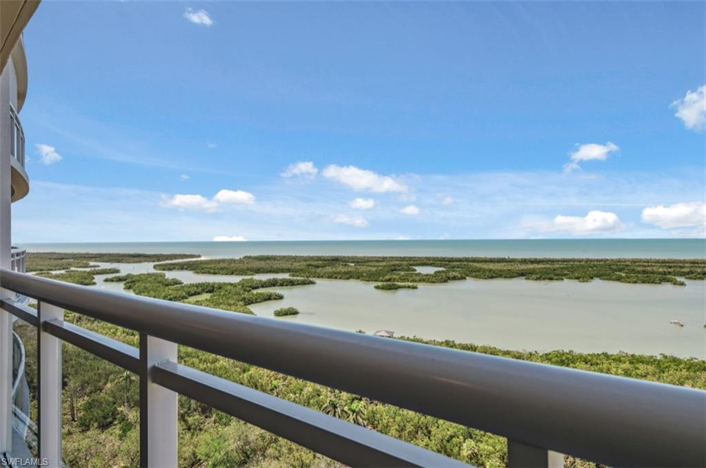 KALEA BAY TOWER 300 - Residential