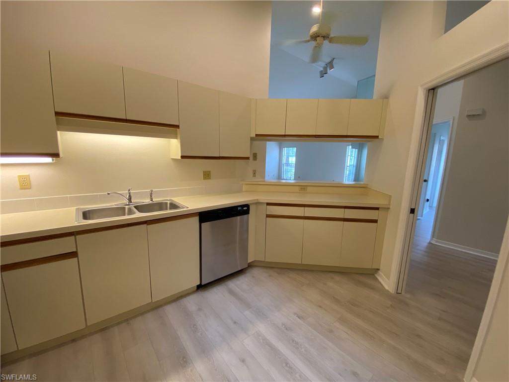 IMPERIAL PARK PLACE VILLAS - Residential Lease