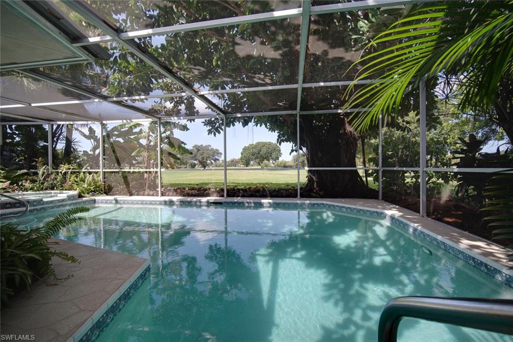 WHISKEY CREEK - Residential