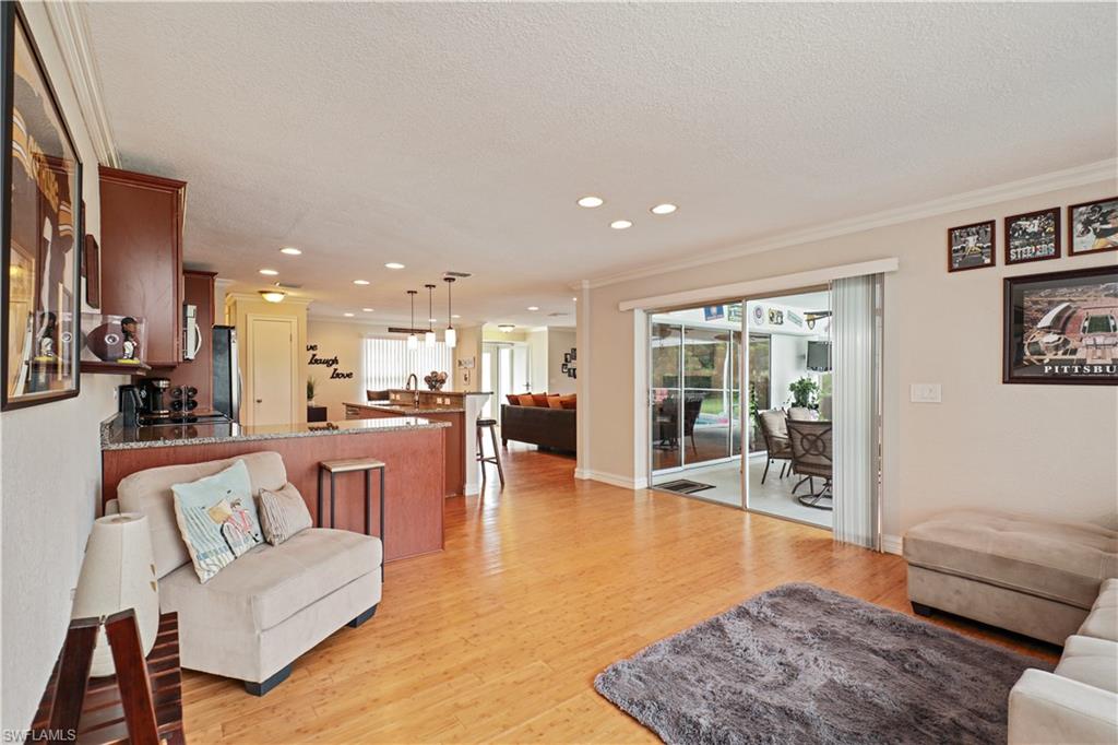 PALM RIVER ESTATES - Residential
