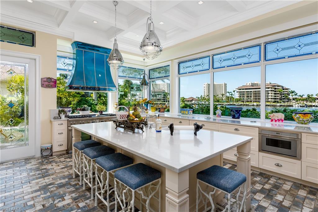 MARCO BEACH - Residential