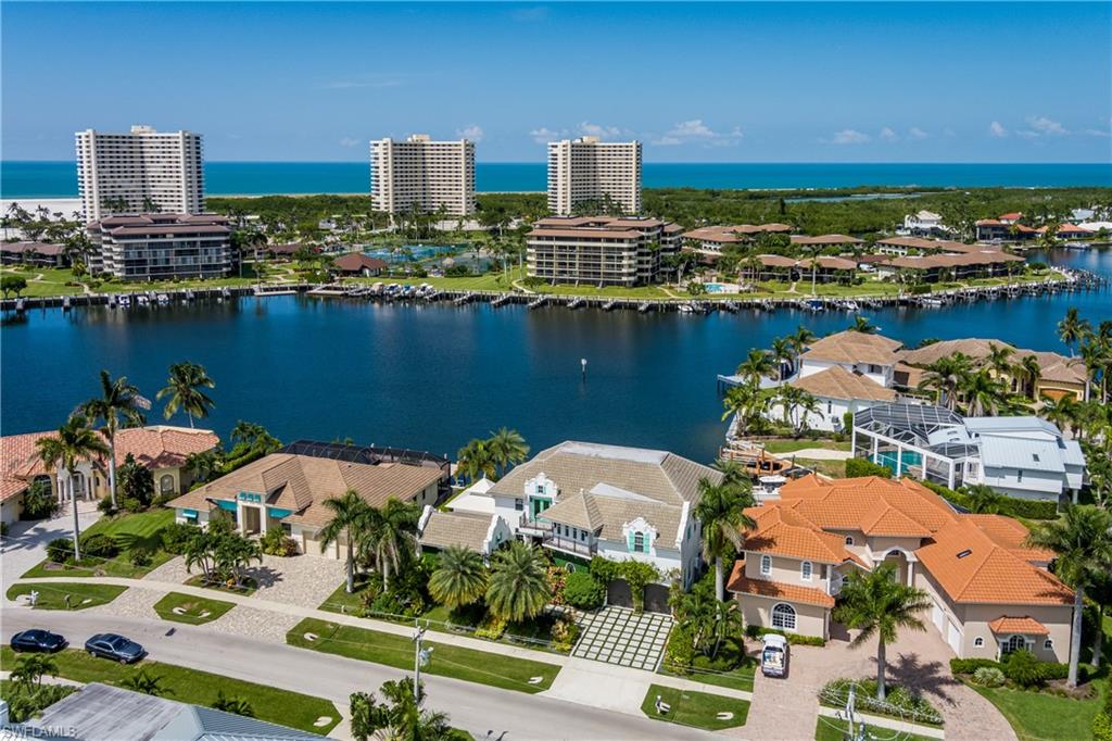 MARCO BEACH - Residential