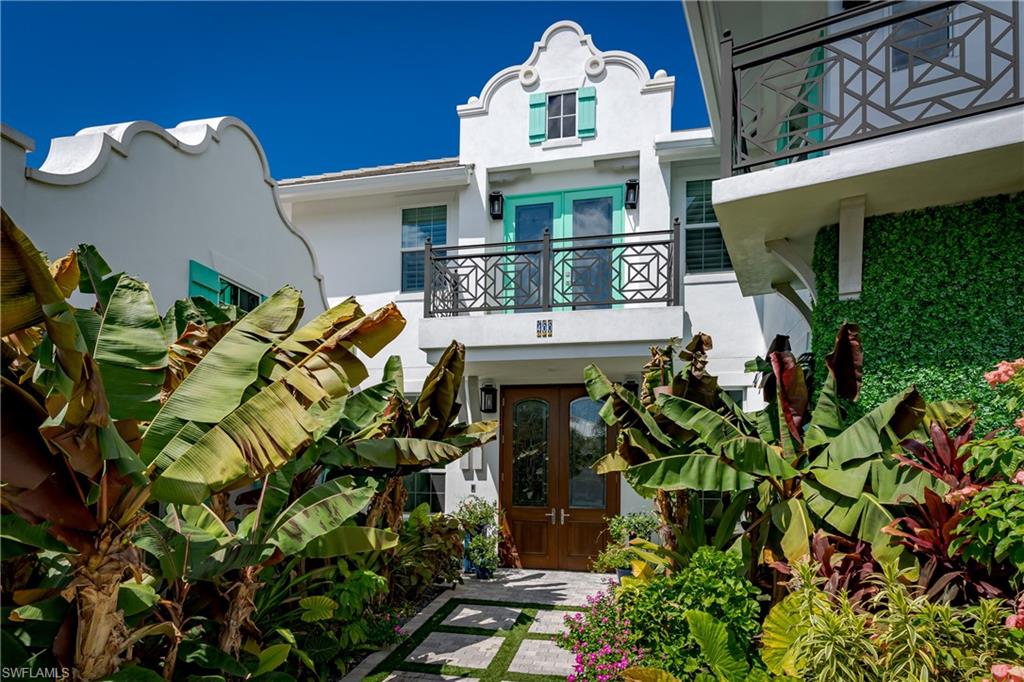 MARCO BEACH - Residential