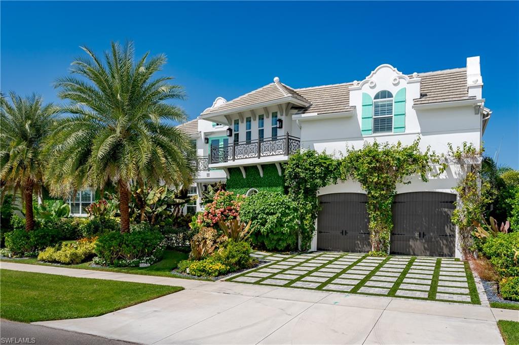 MARCO BEACH - Residential
