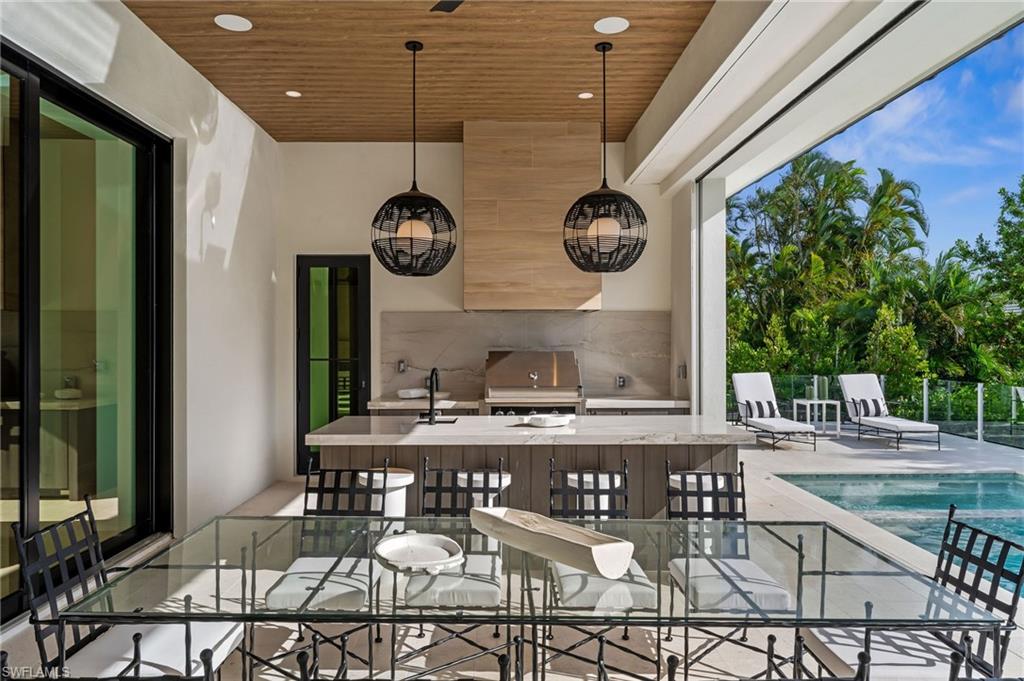 PARK SHORE - Residential